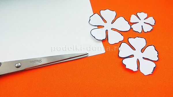 Бумажные цветы — 3 варианта Бумажные цветы — 3 варианта