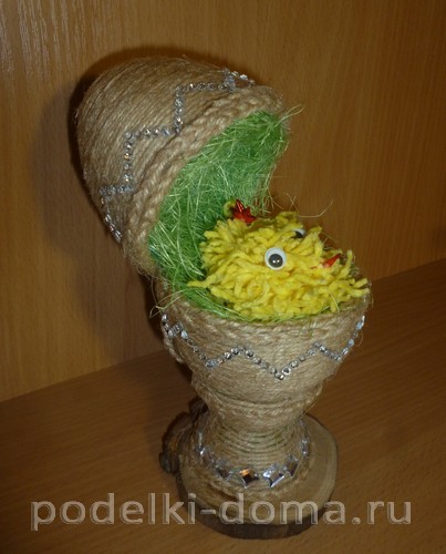 Пасхальное яйцо из ниток Пасхальное яйцо из ниток