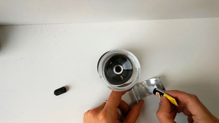 Обалденный сувенир из разбитой рюмки Обалденный сувенир из разбитой рюмки