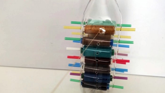 Теперь ничего не запутается. Способ хранения швейных ниток в ПЭТ бутылке