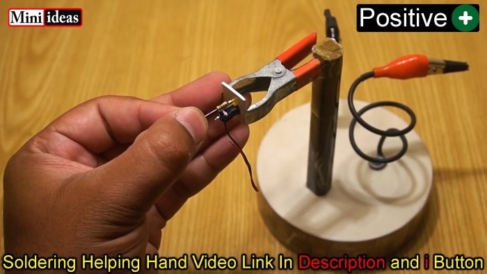 Как сделать микро аккумуляторную дрель своими руками