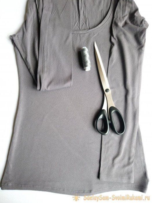 Подробный мастер-класс по изготовлению легкой удобной маски из футболки