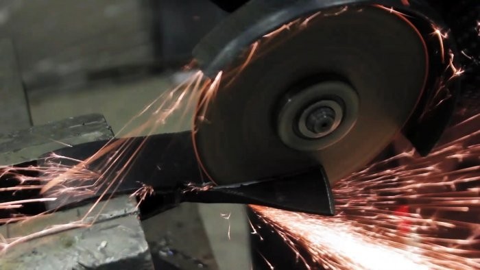 Как сделать топор «наоборот» Как сделать топор «наоборот»