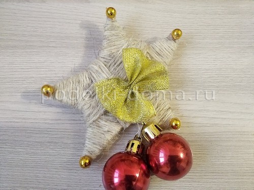 Новогоднее украшение «Месяц и звезды»