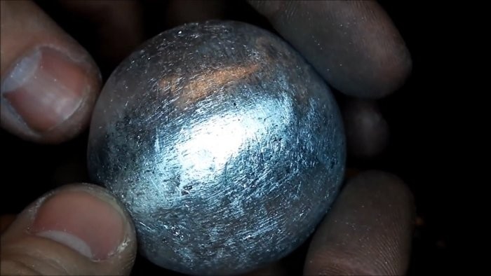 Как из алюминиевой фольги изготовить идеальный шар