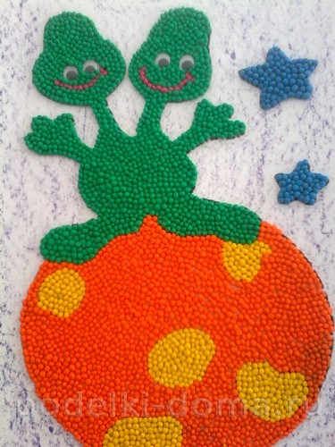 Поделки из пластилина на тему «Космос» Поделки из пластилина на тему «Космос»