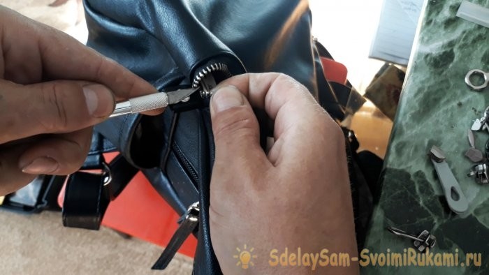 Как просто заменить сломанный бегунок на застёжке-молнии