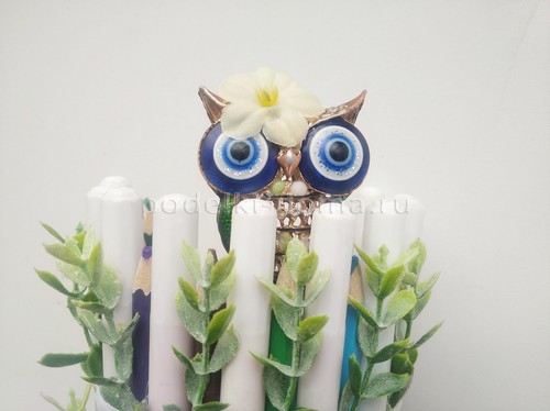Вазочка-подставка из карандашей Вазочка-подставка из карандашей