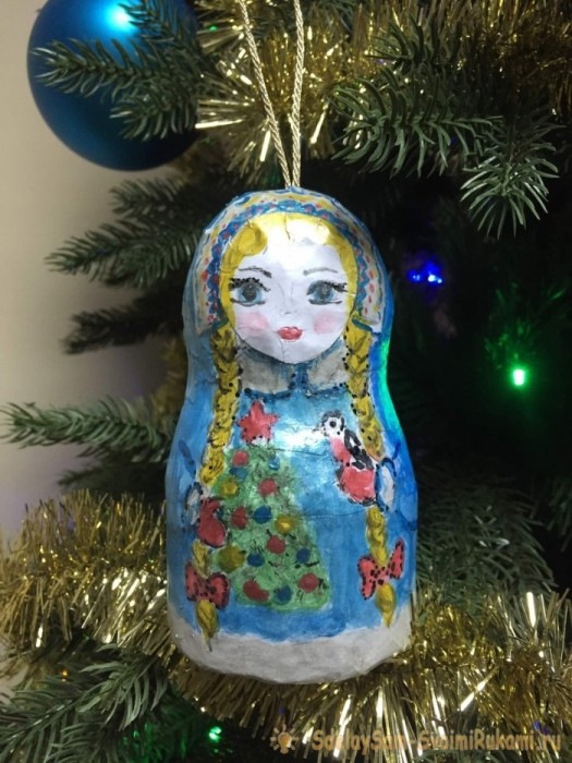 Ёлочная игрушка «Снегурочка» из папье-маше