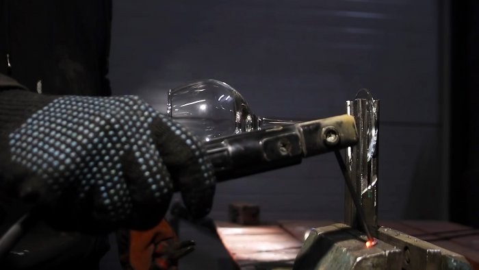 Как намотать гвоздь на ножку бокала Как намотать гвоздь на ножку бокала