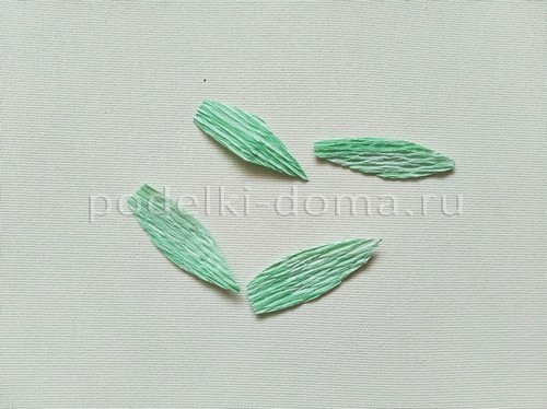 Куколки из гофробумаги