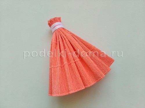 Куколки из гофробумаги