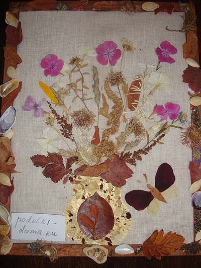 «Павлин» — аппликация из природного материала