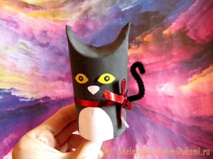 Чем занять ребенка на карантине: сделаем котика из втулки от туалетной бумаги