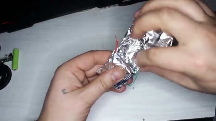 Как сделать ядерную батарейку для домашних часов, которая будет работать более 10 лет Как сделать ядерную батарейку для домашних часов, которая будет работать более 10 лет