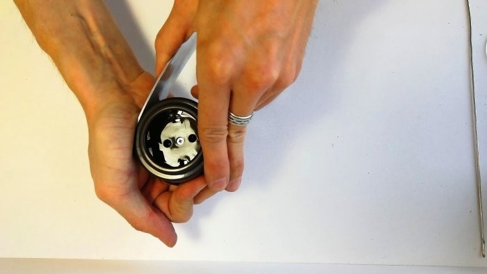 Обалденный сувенир из разбитой рюмки Обалденный сувенир из разбитой рюмки