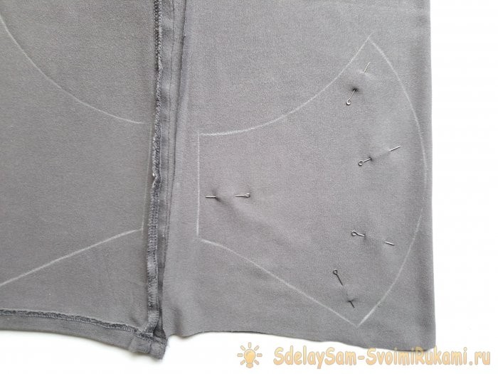 Подробный мастер-класс по изготовлению легкой удобной маски из футболки