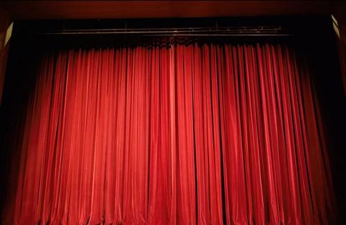 В Москве определят лучшие школьные театральные постановки на иностранных языках В Москве определят лучшие школьные театральные постановки на иностранных языках