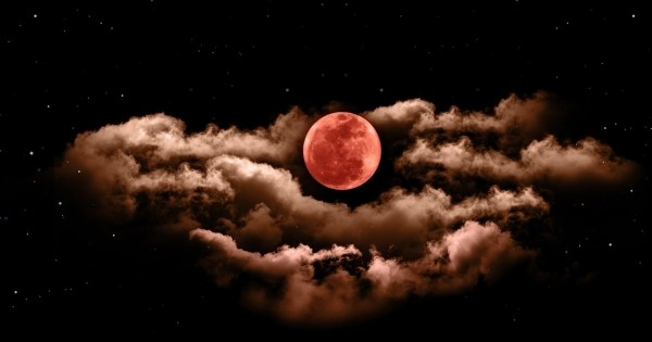 Преимущества и опасность коридора затмений в мае 2022 года