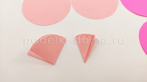 Цветы астры из бумаги Цветы астры из бумаги