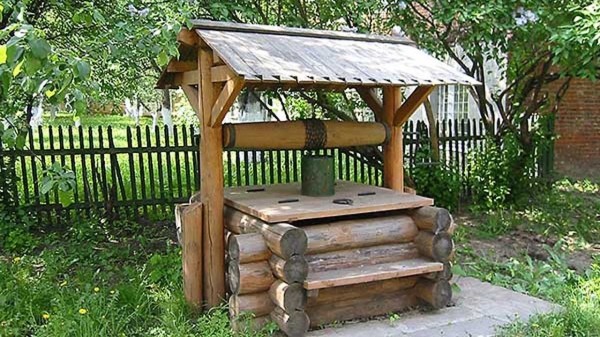 Как и где добыть воду на даче, если нет личного колодца или скважины