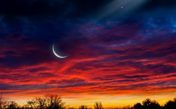 Между весной и летом: что можно делать и чего следует опасаться в новолуние 30 мая 2022 года Между весной и летом: что можно делать и чего следует опасаться в новолуние 30 мая 2022 года