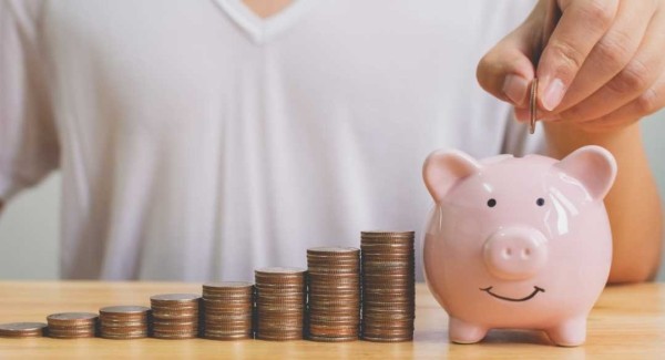 Экономист рассказал, как быстро накопить деньги без стресса Экономист рассказал, как быстро накопить деньги без стресса