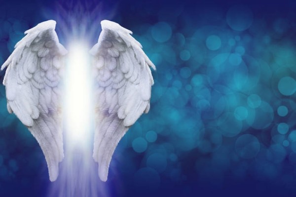 Как привлечь удачу и счастье в свою жизнь: часы ангела на август 2022 года, что делать в это время