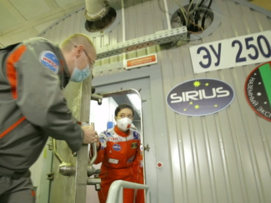 Российско-американский лунный экипаж пережил начало спецоперации на Украине в изоляции