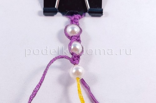 Как сплести браслеты из шнуров и нитей Как сплести браслеты из шнуров и нитей