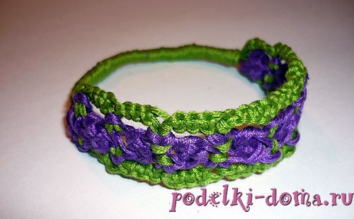 Как сплести браслеты из шнуров и нитей Как сплести браслеты из шнуров и нитей