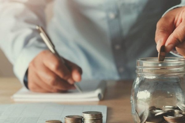 Устанавливаем разгрузочные дни и меняем в доме лампочки: как накопить на нужную покупку даже с маленькой зарплатой