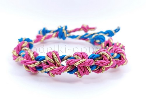 Как сплести браслеты из шнуров и нитей Как сплести браслеты из шнуров и нитей