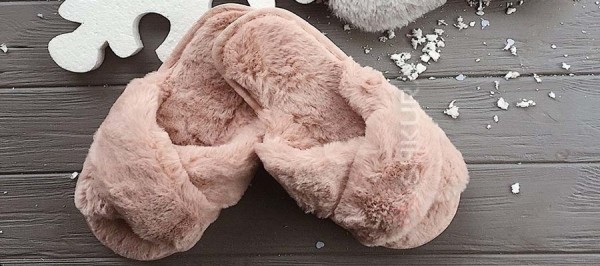 Действенные народные средства, которые помогут убрать неприятный запах из комнатных тапочек в домашних условиях Действенные народные средства, которые помогут убрать неприятный запах из комнатных тапочек в домашних условиях