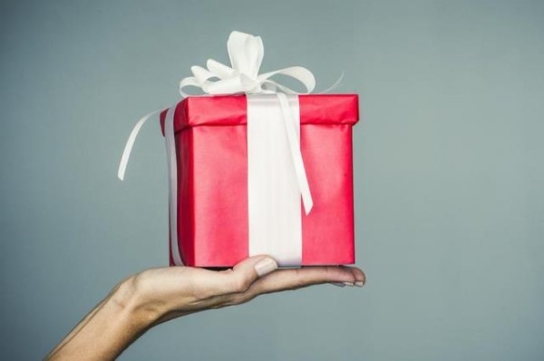 Какие подарки можно подарить бывшему мужу на день рождения