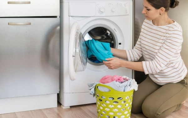 Большая стирка и сохранение гардероба: какие вещи нельзя стирать с кондиционером