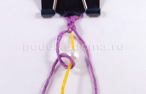 Как сплести браслеты из шнуров и нитей Как сплести браслеты из шнуров и нитей