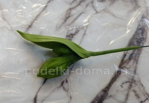 Цветок альстромерия из холодного фарфора