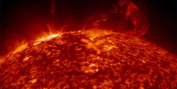 На Землю 22 сентября 2022 года придет очередная магнитная буря На Землю 22 сентября 2022 года придет очередная магнитная буря