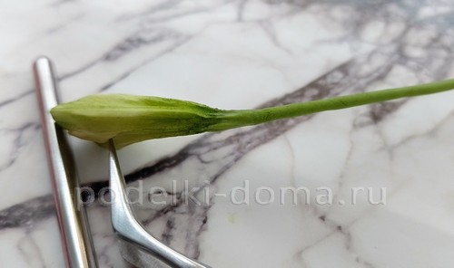 Цветок альстромерия из холодного фарфора