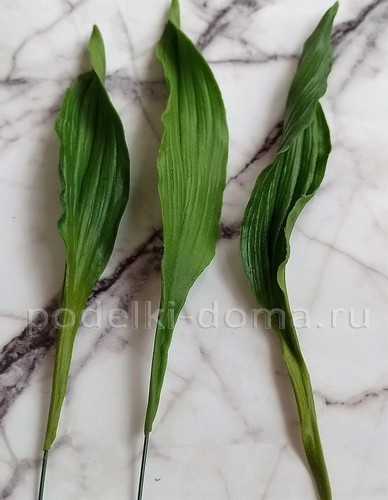 Цветок альстромерия из холодного фарфора