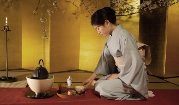 С чем связана примета, запрещающая разбавлять чай водой С чем связана примета, запрещающая разбавлять чай водой