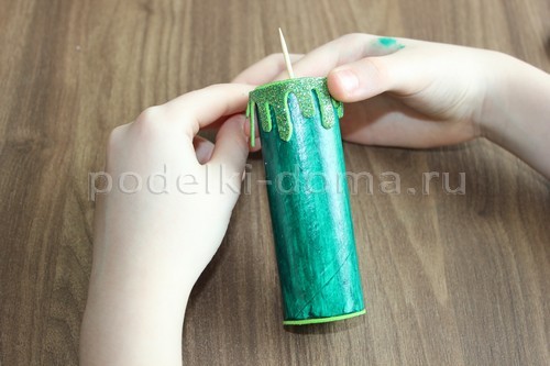 Как сделать свечу из картона и фоамирана Как сделать свечу из картона и фоамирана