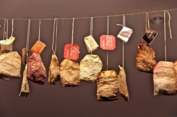 Для мытья посуды и приготовления еды: оригинальное применение чайных пакетиков в быту Для мытья посуды и приготовления еды: оригинальное применение чайных пакетиков в быту