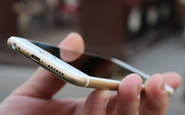 Три способа за 2 минуты очистить динамик телефона, что нельзя делать Три способа за 2 минуты очистить динамик телефона, что нельзя делать