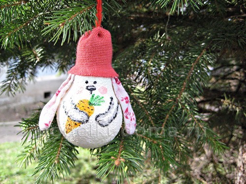 Игрушка на ёлку «Заяц» из лампочки