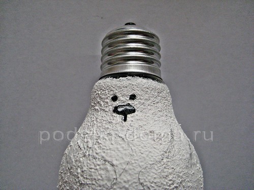 Игрушка на ёлку «Заяц» из лампочки