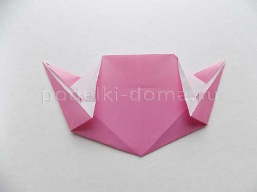 Зайчик из бумаги (оригами) Зайчик из бумаги (оригами)