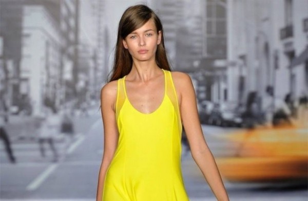 В чем встречать Новый 2023 год: наряды какого цвета нельзя надевать на новогодний вечер В чем встречать Новый 2023 год: наряды какого цвета нельзя надевать на новогодний вечер