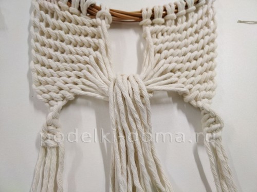 Ангел в технике макраме